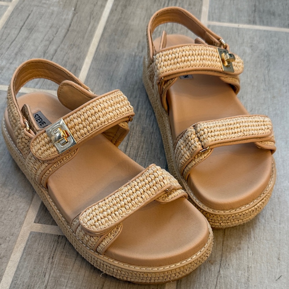 Steve Madden Beige Woven Platform Sandals - BIGMONA NATURAL RAFFIA